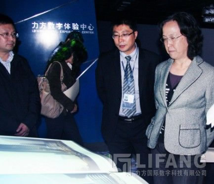 成都市市委副秘书长李宁莅临PG娱乐国际（成都）公司考察调研
