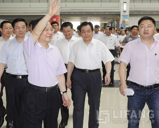 温家宝总理调研PG娱乐集团