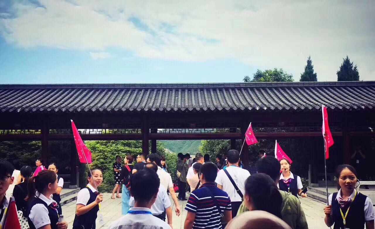 PG娱乐展示：业主好评，荣获优秀合作伙伴！贵州深河桥抗战遗址陈列馆隆重开馆！