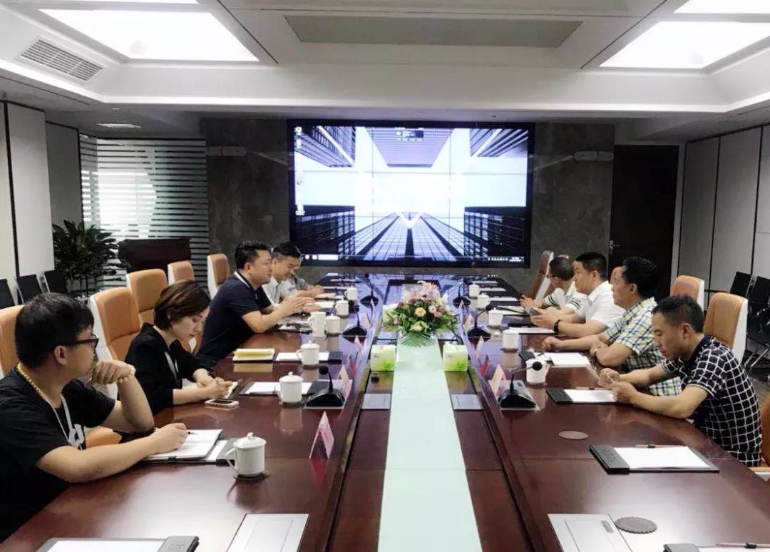 松潘县委副书记、县长李建军一行莅临PG娱乐国际考察交流