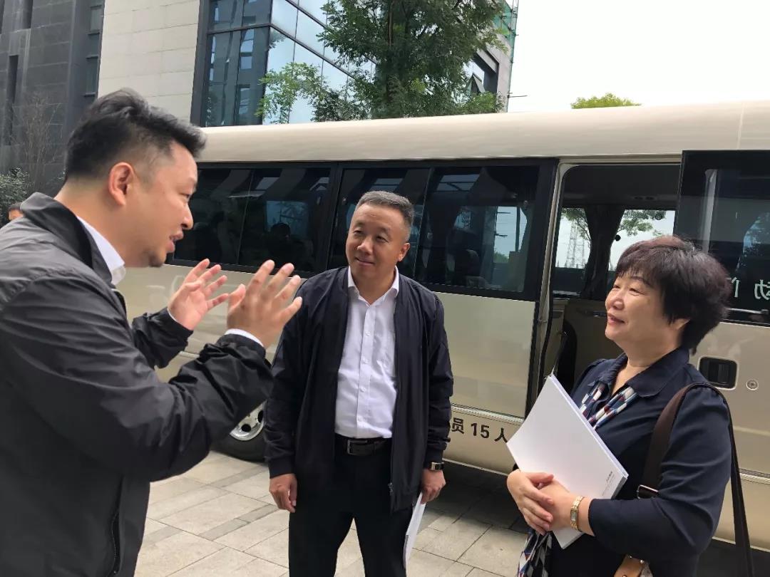 鄂尔多斯市委宣传部一行莅临PG娱乐集团考察调研