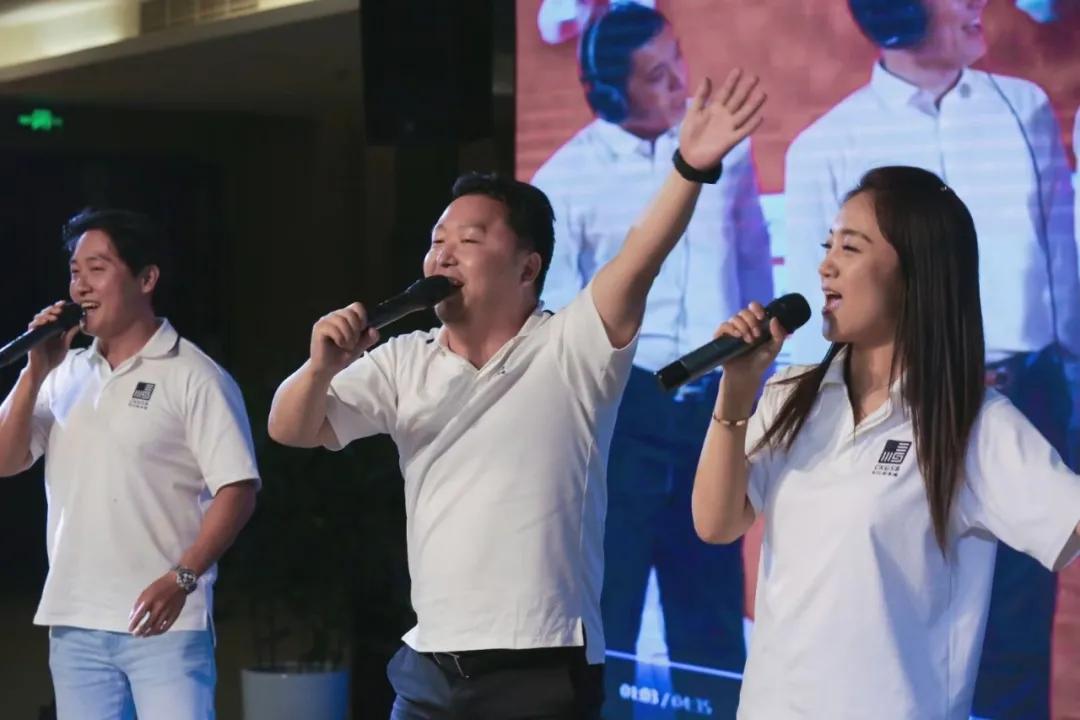 蓉聚PG娱乐 远见未来——长江商学院校友齐聚PG娱乐
